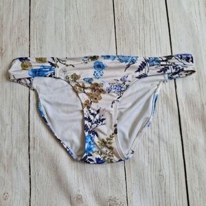 La Vie En Rose Floral Bikini Bottom Size Medium